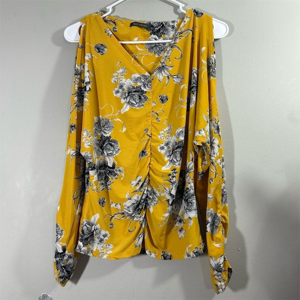 Suzy Shier Women's XS Yellow Floral‎ Long Sleeve Keyhole Blouse